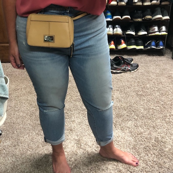 Tignanello Handbags - Tignanello belt bag